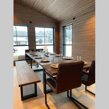 וילה I Med Elbil Lader *