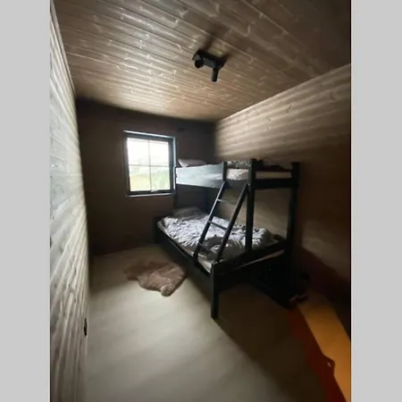 וילה I Med Elbil Lader סטרין