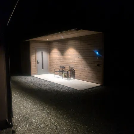 I Med Elbil Lader וילה סטרין