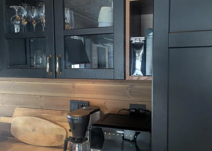 I Med Elbil Lader Villa